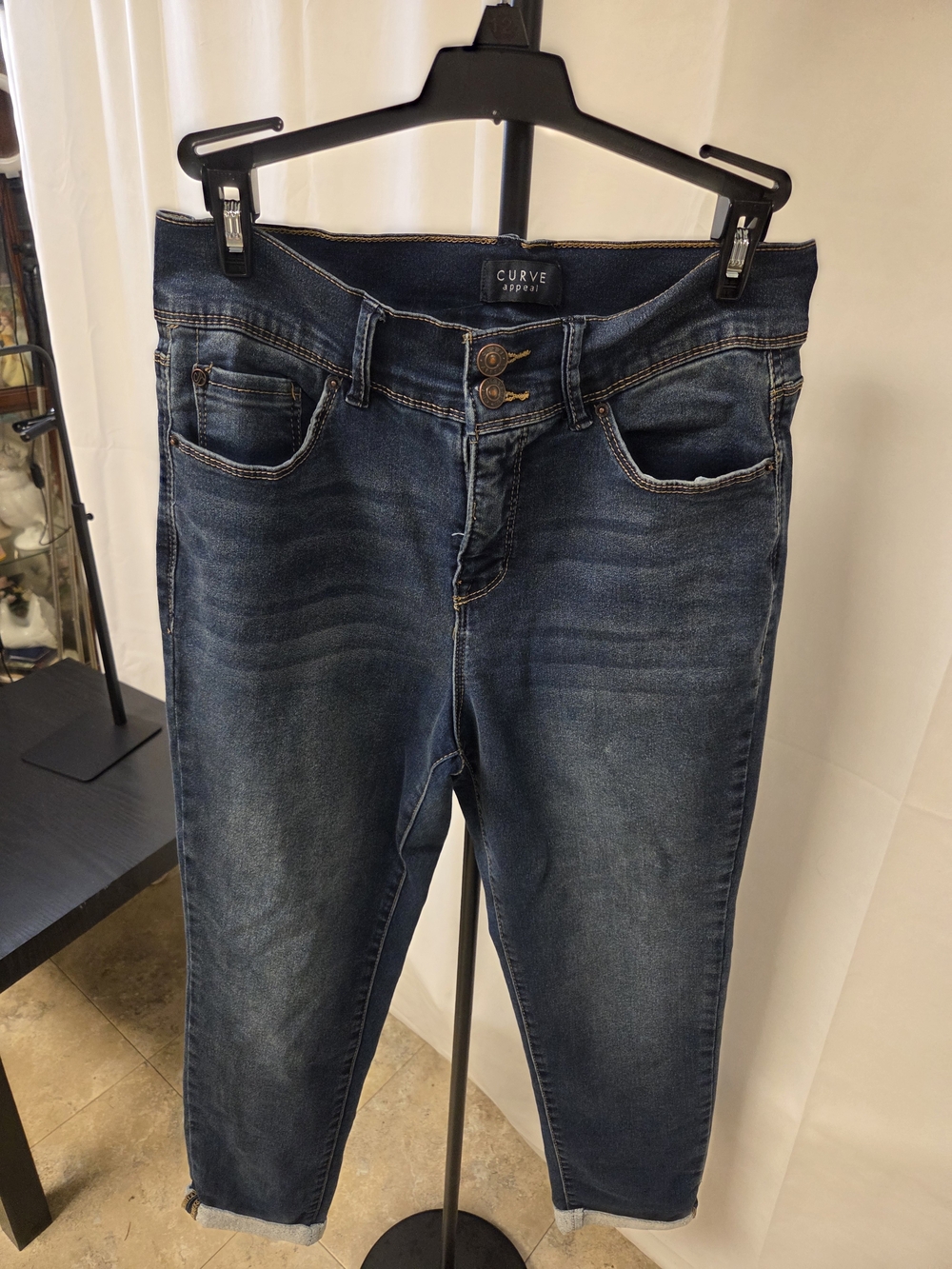 Curve Appeal Women’s Straight Leg Jeans in Dark Blue